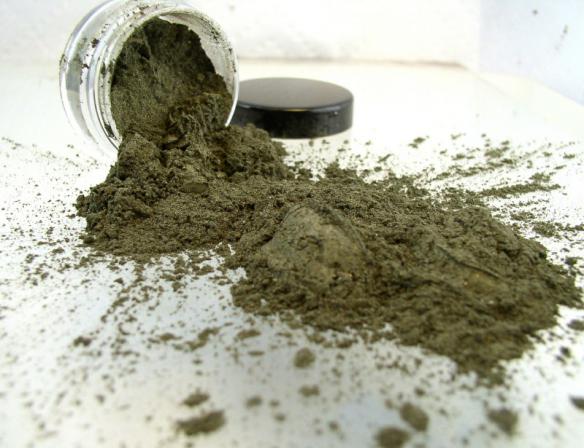 فروشنده انواع پودر حنا سیاه