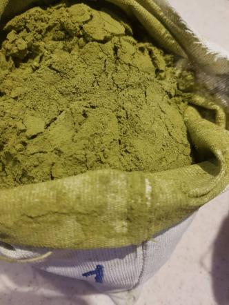 انواع مختلف پودر حنا کیسه ای