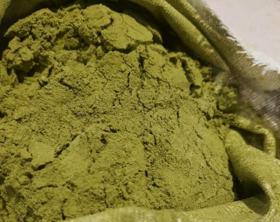 مشاوره انتخاب پودر حنا باکیفیت