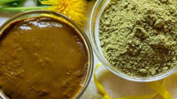 پودر حنا‌ برای رنگ کردن مو