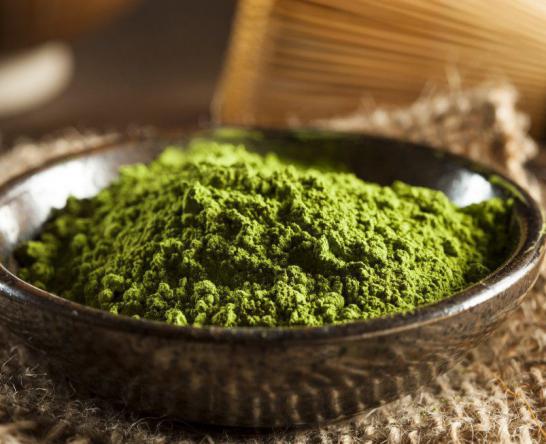 جوانسازی پوست بدن با حنا