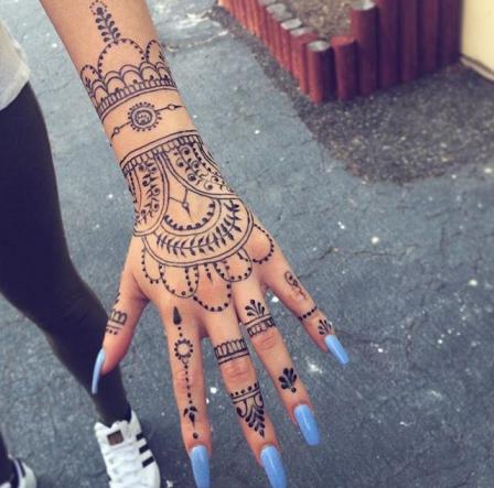 نکات مهم در انتخاب حنا سیاه خالص