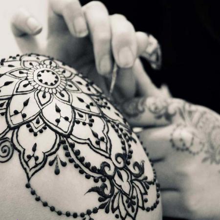 خرید آسان حنا ویژه عروس