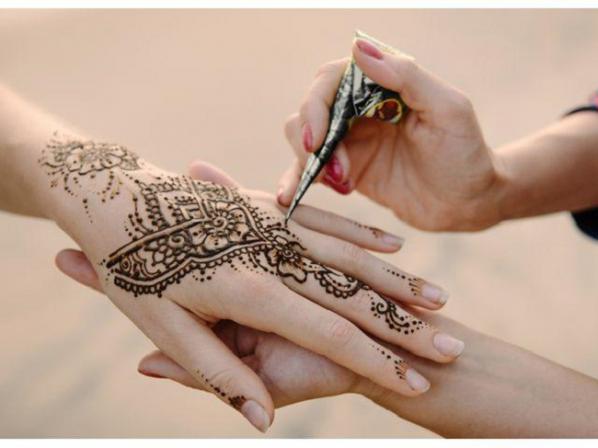 فروش شگفت انگیز انواع حنا ویژه عروس