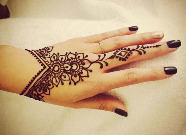 از خصوصیات پودر حنا سبز چه می دانید؟