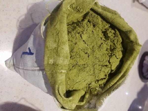 خرید مستقیم انواع وسمه 200 گرمی