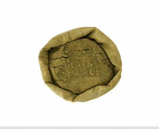 حنا یک حجم دهنده طبیعی مو است