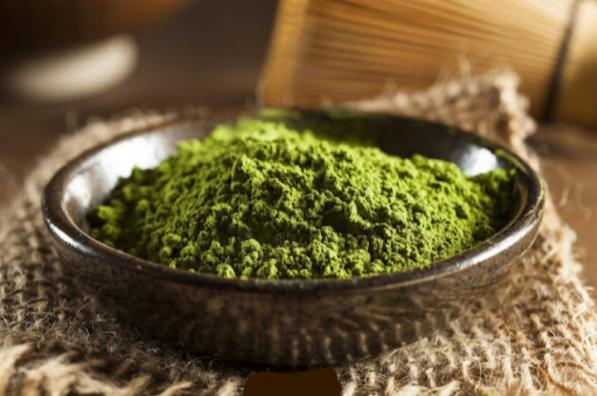 آشنایی مختصر با وسمه رنگ مو